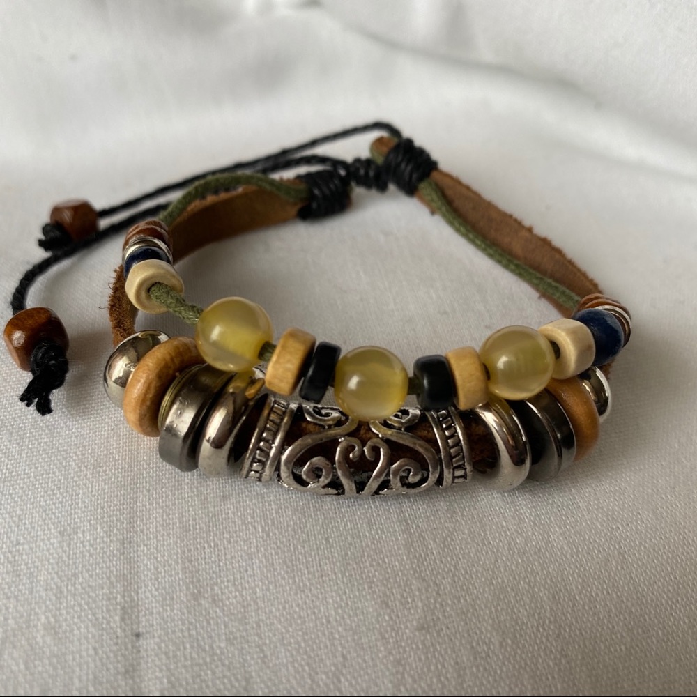 Pull String Leather Beaded Bracelet New
